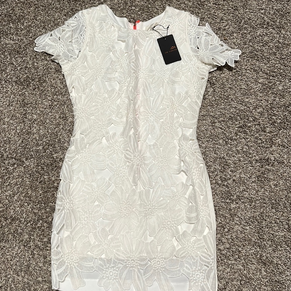 White lace dress
